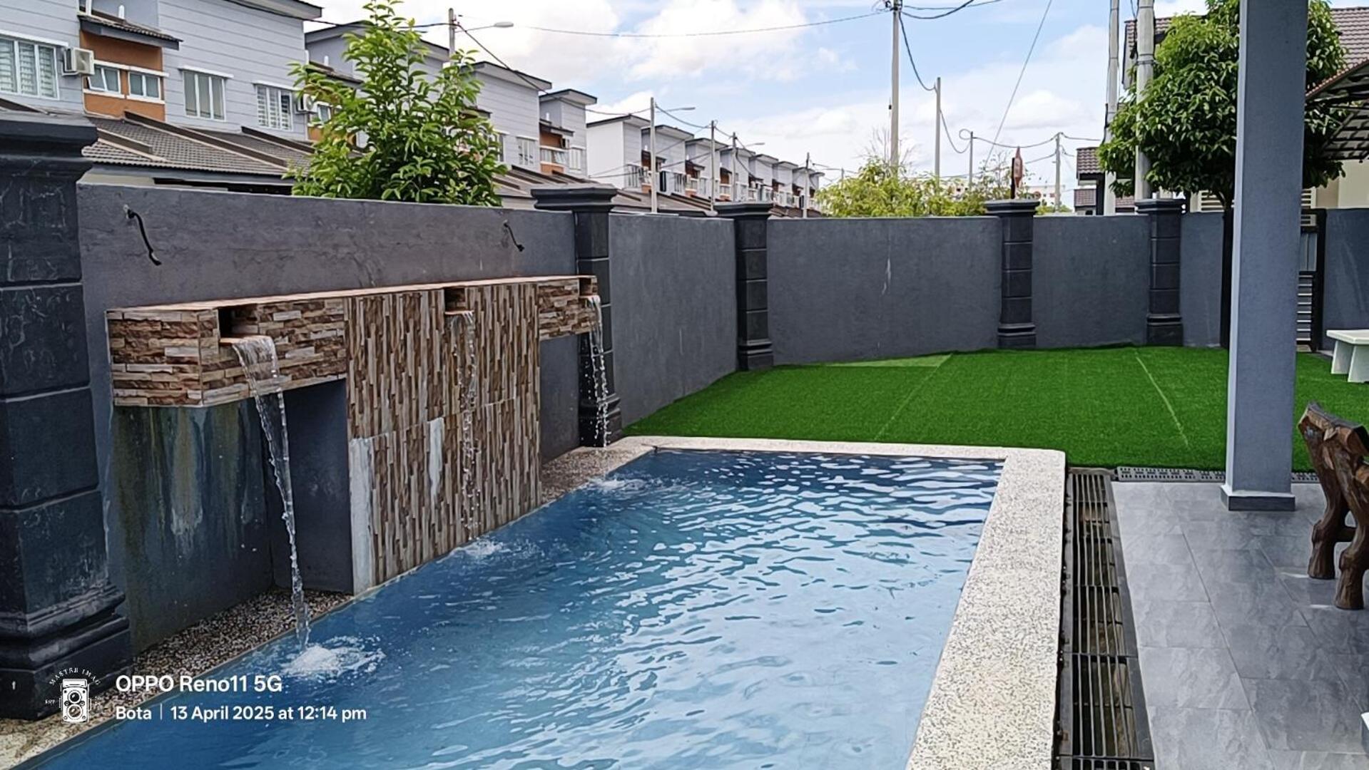 Rania Homestay With Private Pool Seri Iskandar Perak Near Utp Uitm Kampong Bota Road Exteriér fotografie